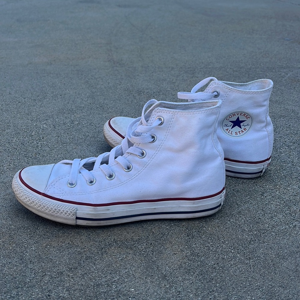 Converse Chuck Taylor All Star Classic - High Top - Size 8